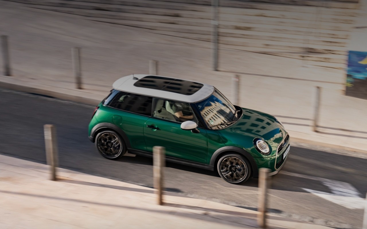 „MINI Cooper C“ 3-duris Pasiūlymo kaina 28 739 Eur arba 281,36 Eur/mėn.
